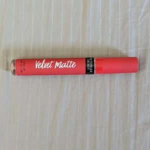 VS Velvet Matte Lip Stain in Desire